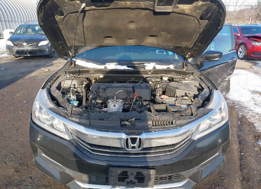Photo 10 of 2016 Honda Accord SPORT (VIN 1HGCR2F54GA162270)