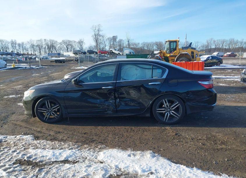 Photo 14 of 2016 Honda Accord SPORT (VIN 1HGCR2F54GA162270)