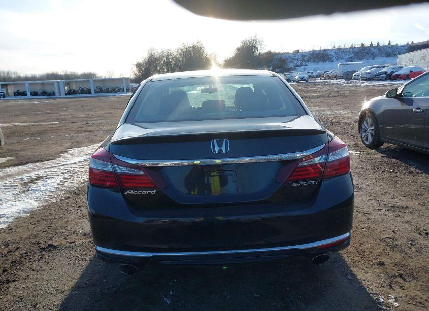 Photo 16 of 2016 Honda Accord SPORT (VIN 1HGCR2F54GA162270)