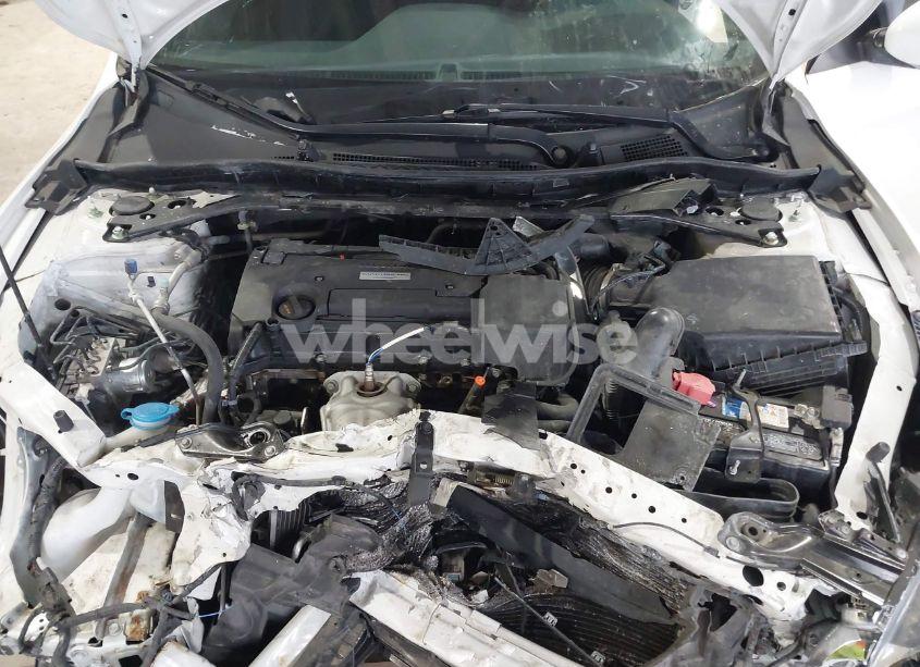 Photo 10 of 2016 Honda Accord SPORT (VIN 1HGCR2F54GA163385)