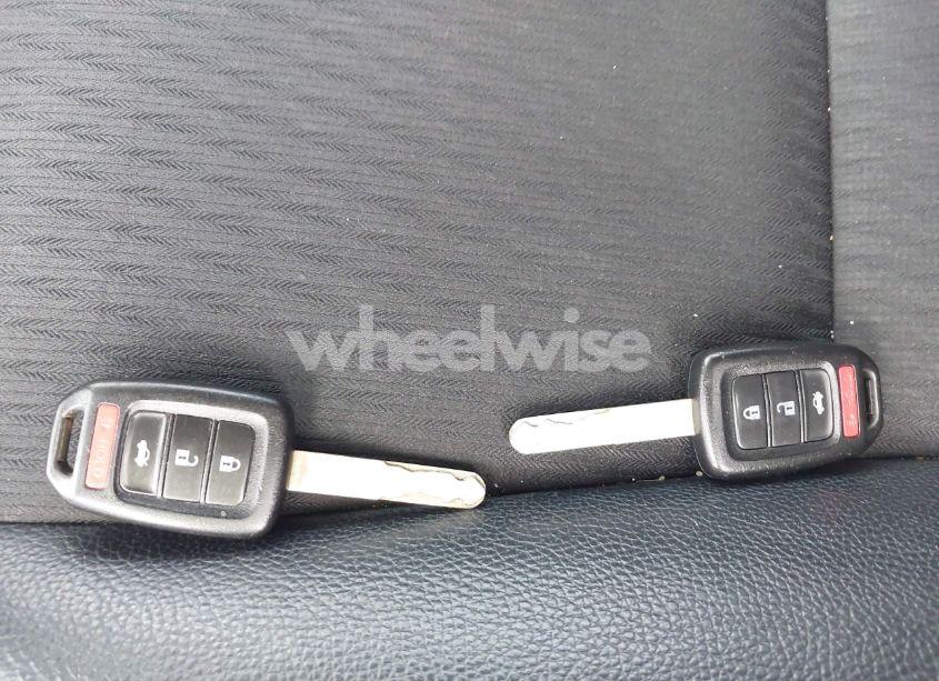 Photo 11 of 2016 Honda Accord SPORT (VIN 1HGCR2F54GA171406)