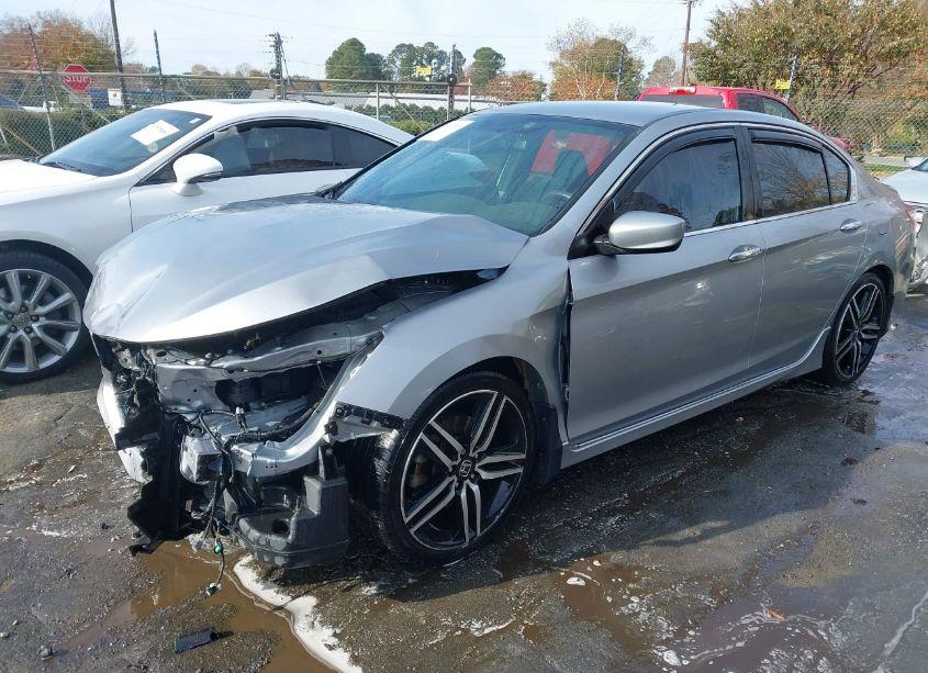 Photo 2 of 2016 Honda Accord SPORT (VIN 1HGCR2F54GA178355)