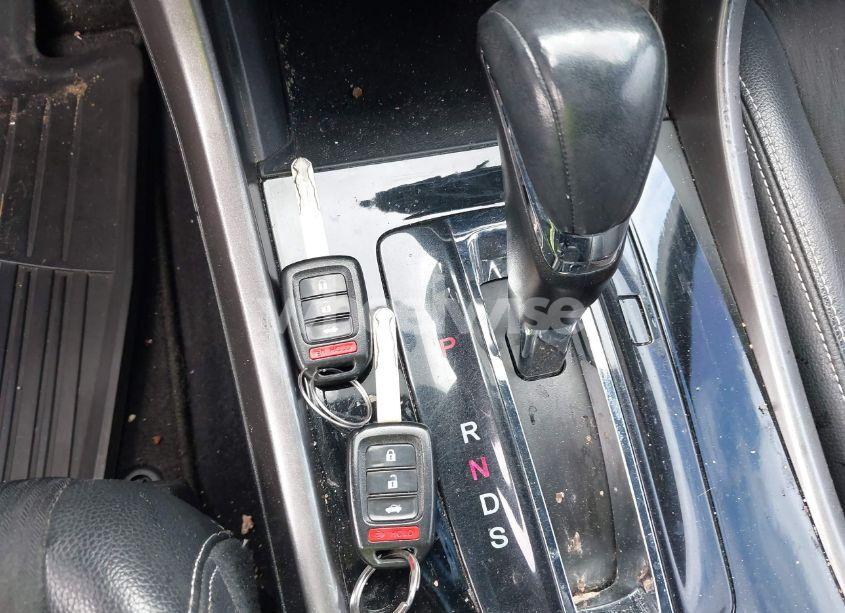 Photo 11 of 2016 Honda Accord SPORT (VIN 1HGCR2F54GA201813)