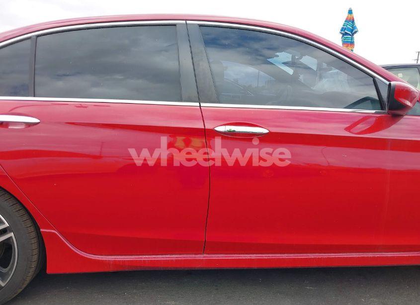 Photo 13 of 2016 Honda Accord SPORT (VIN 1HGCR2F54GA201813)