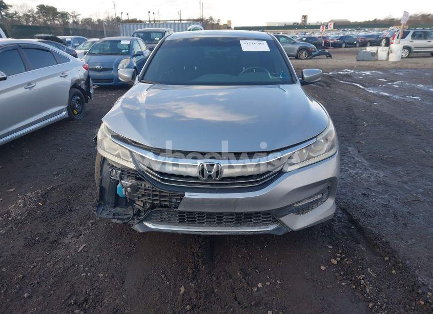 Photo 12 of 2017 Honda Accord SPORT (VIN 1HGCR2F54HA077883)