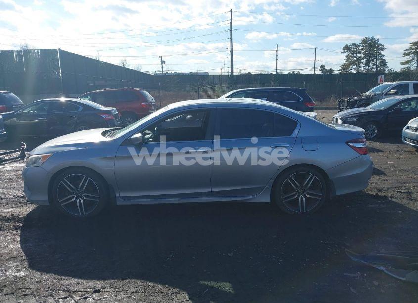 Photo 14 of 2017 Honda Accord SPORT (VIN 1HGCR2F54HA077883)