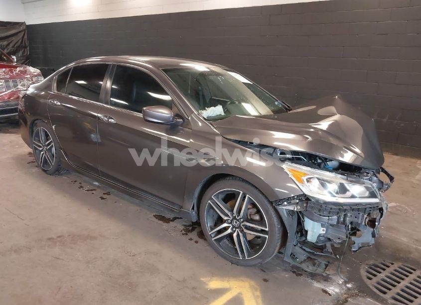 2017 Honda Accord SPORT (VIN 1HGCR2F54HA139590) main photo