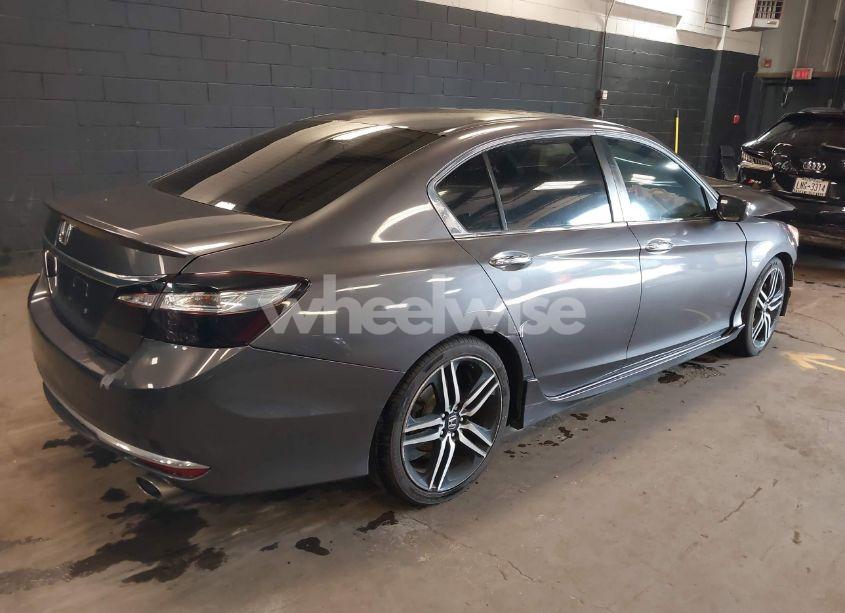 Photo 4 of 2017 Honda Accord SPORT (VIN 1HGCR2F54HA139590)