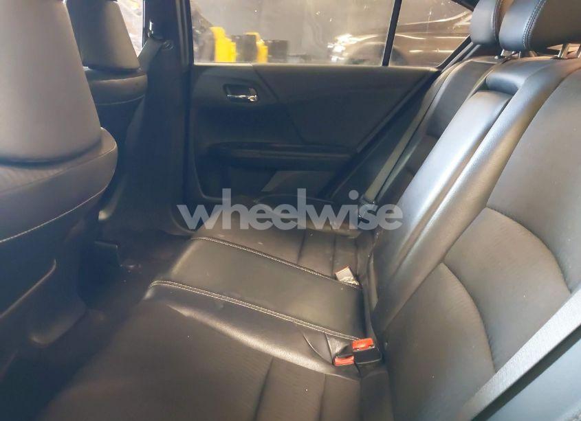 Photo 8 of 2017 Honda Accord SPORT (VIN 1HGCR2F54HA139590)