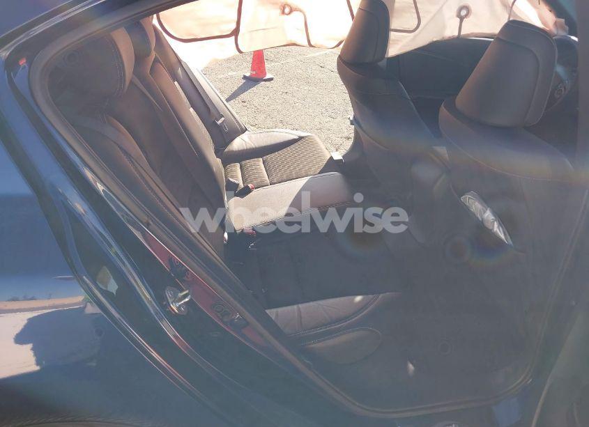 Photo 8 of 2017 Honda Accord SPORT (VIN 1HGCR2F54HA154980)