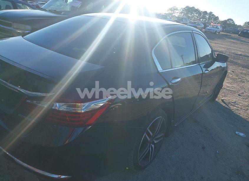 Photo 4 of 2017 Honda Accord SPORT (VIN 1HGCR2F54HA168569)