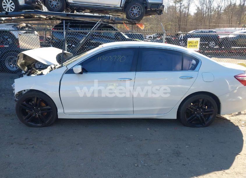 Photo 14 of 2017 Honda Accord SPORT (VIN 1HGCR2F54HA181242)