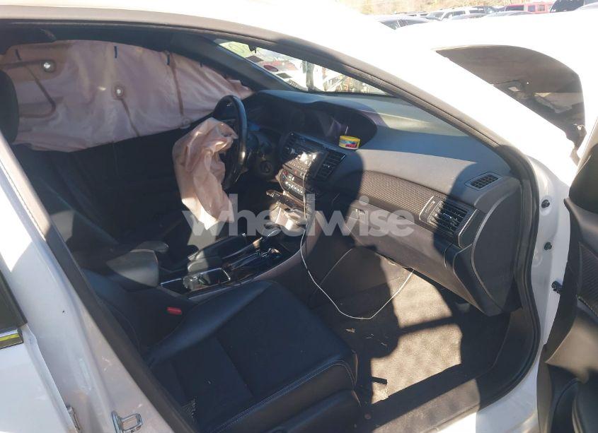 Photo 5 of 2017 Honda Accord SPORT (VIN 1HGCR2F54HA181242)