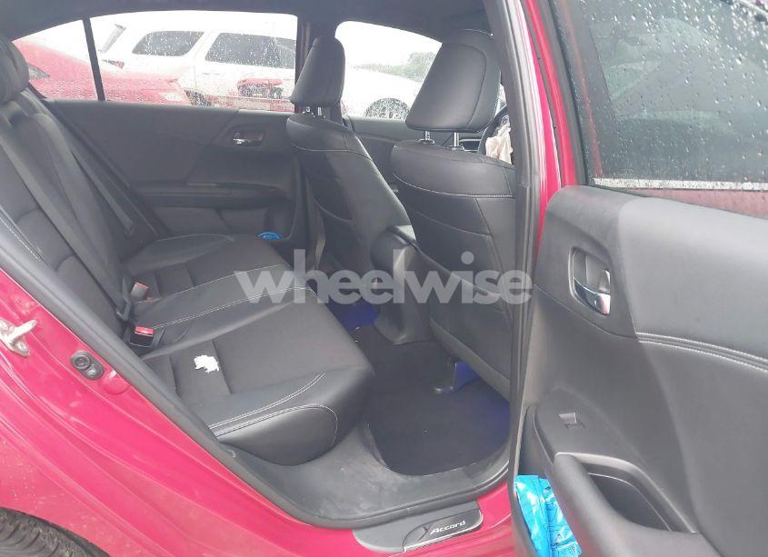 Photo 8 of 2017 Honda Accord SPORT (VIN 1HGCR2F54HA266498)