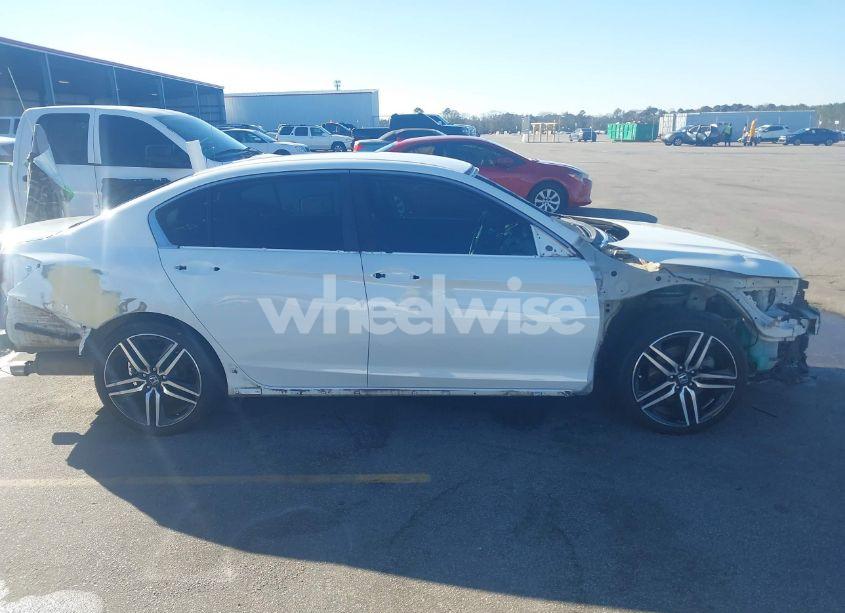 Photo 14 of 2017 Honda Accord SPORT (VIN 1HGCR2F54HA285519)