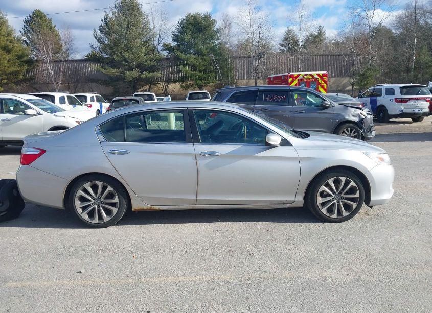 Photo 13 of 2013 Honda Accord SPORT (VIN 1HGCR2F55DA038052)