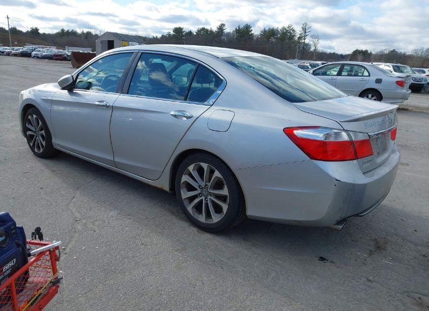 Photo 3 of 2013 Honda Accord SPORT (VIN 1HGCR2F55DA038052)