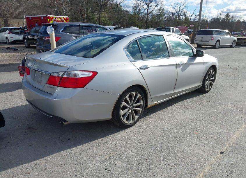 Photo 4 of 2013 Honda Accord SPORT (VIN 1HGCR2F55DA038052)
