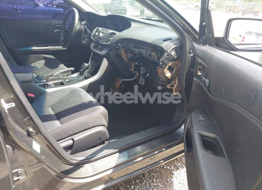 Photo 5 of 2013 Honda Accord SPORT (VIN 1HGCR2F55DA133596)