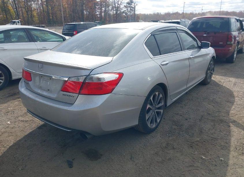 Photo 4 of 2013 Honda Accord SPORT (VIN 1HGCR2F55DA134408)