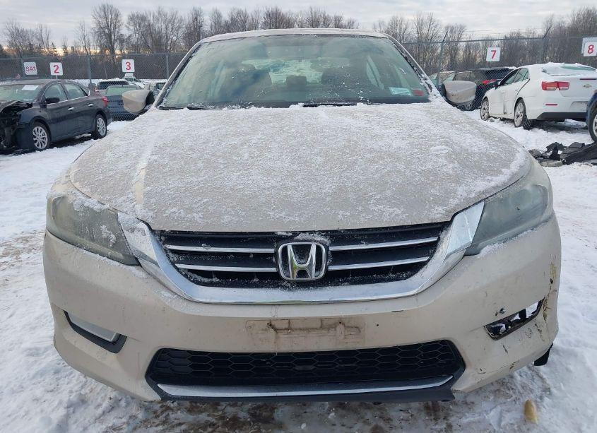 Photo 13 of 2013 Honda Accord SPORT (VIN 1HGCR2F55DA233424)