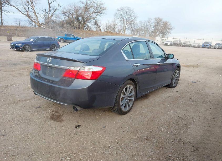 Photo 4 of 2013 Honda Accord SPORT (VIN 1HGCR2F55DA252278)