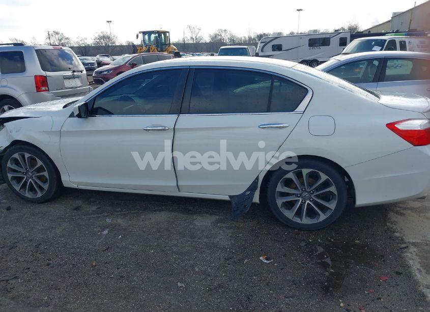 Photo 14 of 2013 Honda Accord SPORT (VIN 1HGCR2F55DA253494)