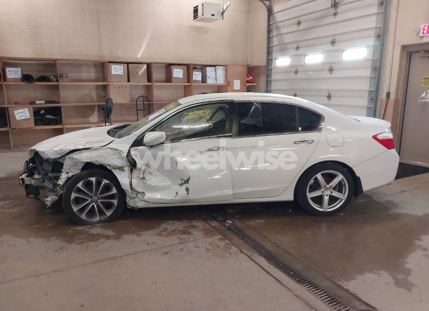 Photo 15 of 2014 Honda Accord SPORT (VIN 1HGCR2F55EA017168)