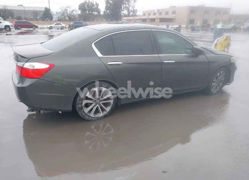 Photo 4 of 2014 Honda Accord SPORT (VIN 1HGCR2F55EA019566)