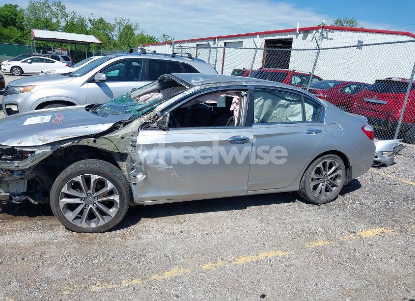 Photo 15 of 2014 Honda Accord SPORT (VIN 1HGCR2F55EA087138)