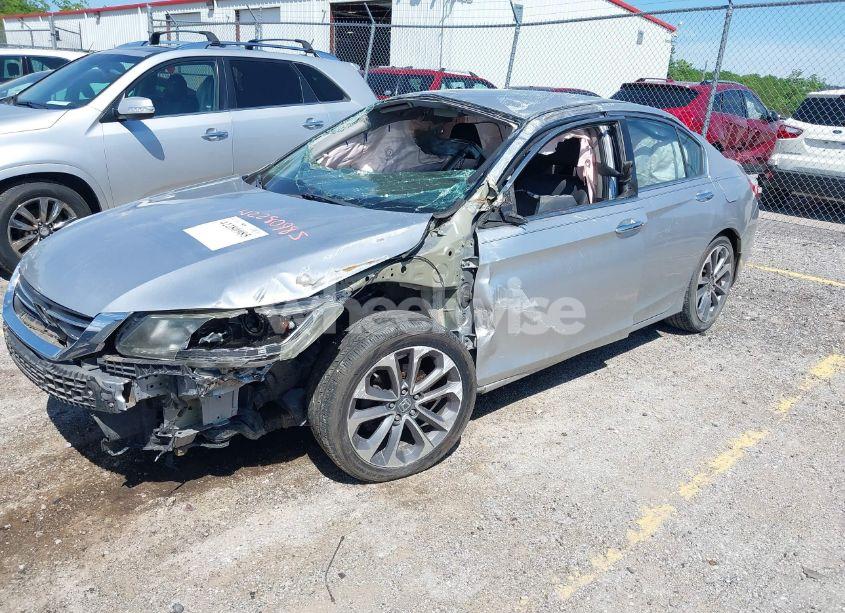 Photo 2 of 2014 Honda Accord SPORT (VIN 1HGCR2F55EA087138)