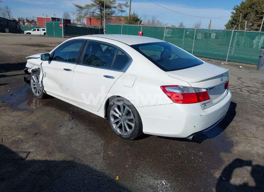 Photo 3 of 2014 Honda Accord SPORT (VIN 1HGCR2F55EA204751)
