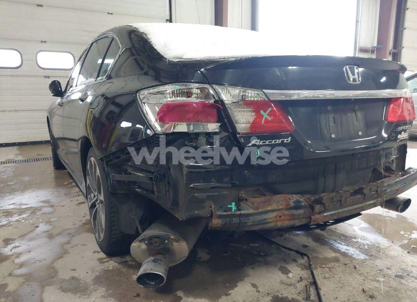 Photo 18 of 2015 Honda Accord SPORT (VIN 1HGCR2F55FA003949)