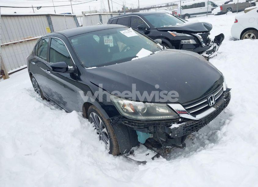2015 Honda Accord SPORT (VIN 1HGCR2F55FA019259) main photo