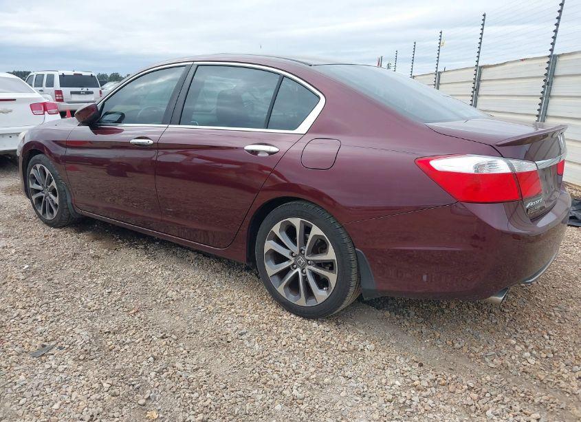 Photo 3 of 2015 Honda Accord SPORT (VIN 1HGCR2F55FA024350)