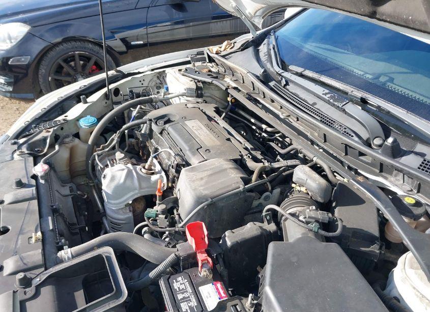 Photo 10 of 2015 Honda Accord SPORT (VIN 1HGCR2F55FA091739)