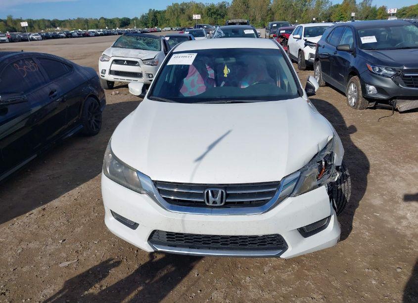 Photo 12 of 2015 Honda Accord SPORT (VIN 1HGCR2F55FA091739)