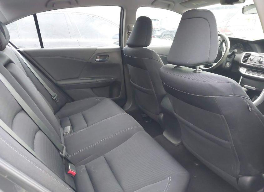 Photo 8 of 2015 Honda Accord SPORT (VIN 1HGCR2F55FA106630)