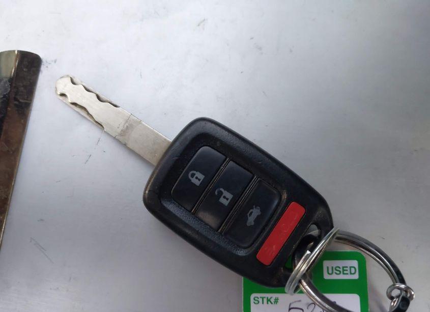 Photo 11 of 2015 Honda Accord SPORT (VIN 1HGCR2F55FA115831)