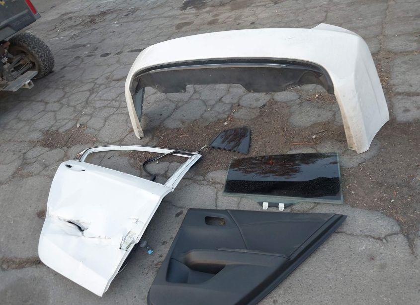 Photo 12 of 2015 Honda Accord SPORT (VIN 1HGCR2F55FA115831)