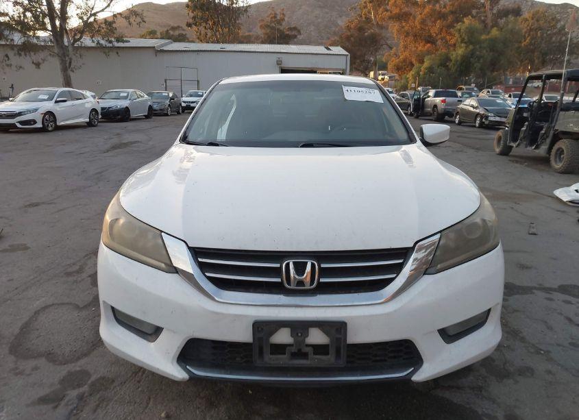 Photo 13 of 2015 Honda Accord SPORT (VIN 1HGCR2F55FA115831)