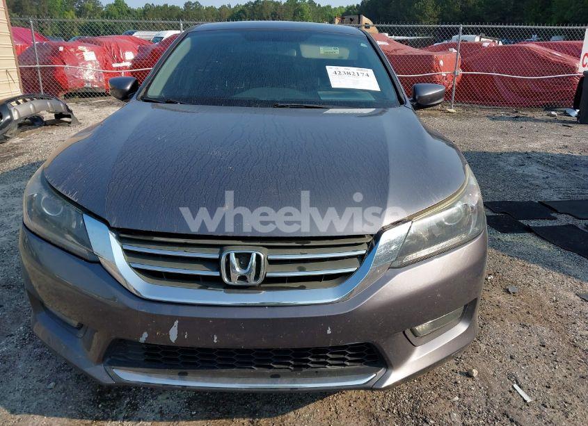 Photo 12 of 2015 Honda Accord SPORT (VIN 1HGCR2F55FA128921)