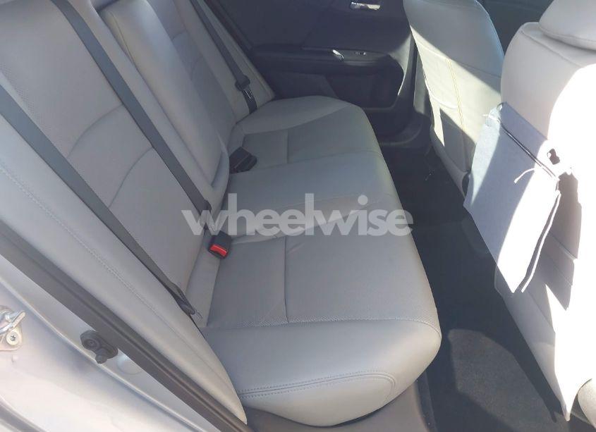 Photo 8 of 2015 Honda Accord SPORT (VIN 1HGCR2F55FA200457)