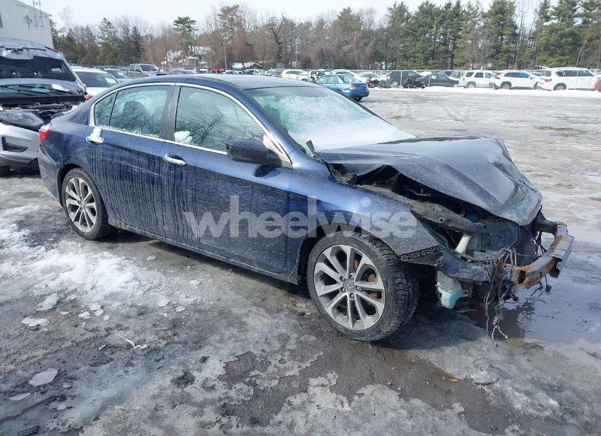 2015 Honda Accord SPORT (VIN 1HGCR2F55FA226296) main photo
