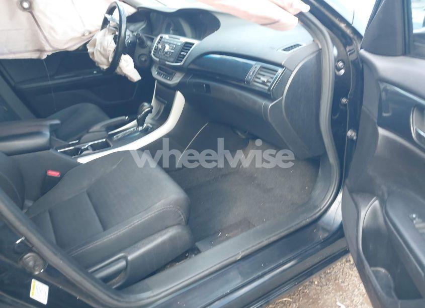 Photo 5 of 2015 Honda Accord SPORT (VIN 1HGCR2F55FA234219)