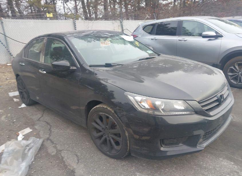 2015 Honda Accord SPORT (VIN 1HGCR2F55FA267303) main photo