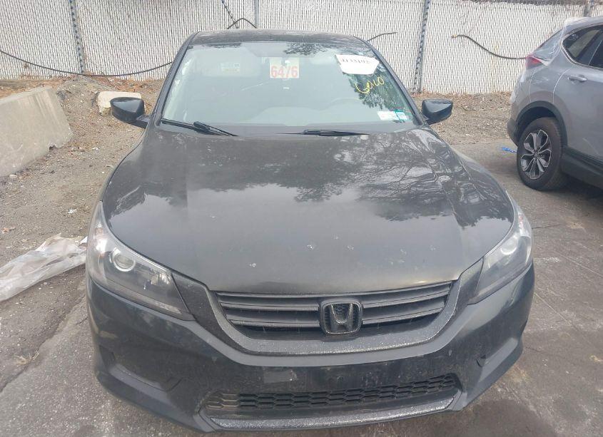 Photo 12 of 2015 Honda Accord SPORT (VIN 1HGCR2F55FA267303)