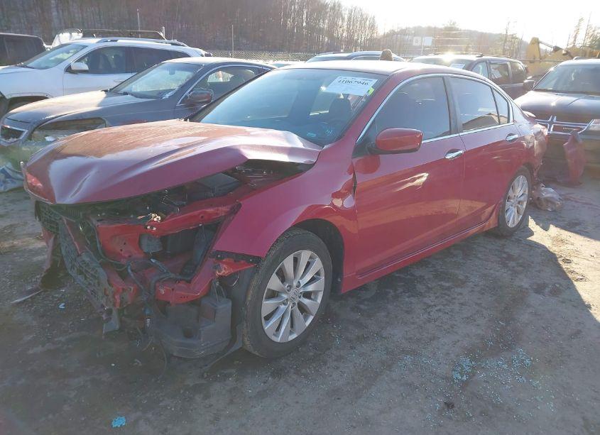 Photo 2 of 2016 Honda Accord SPORT (VIN 1HGCR2F55GA030618)