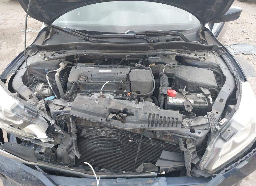 Photo 10 of 2016 Honda Accord SPORT (VIN 1HGCR2F55GA046379)