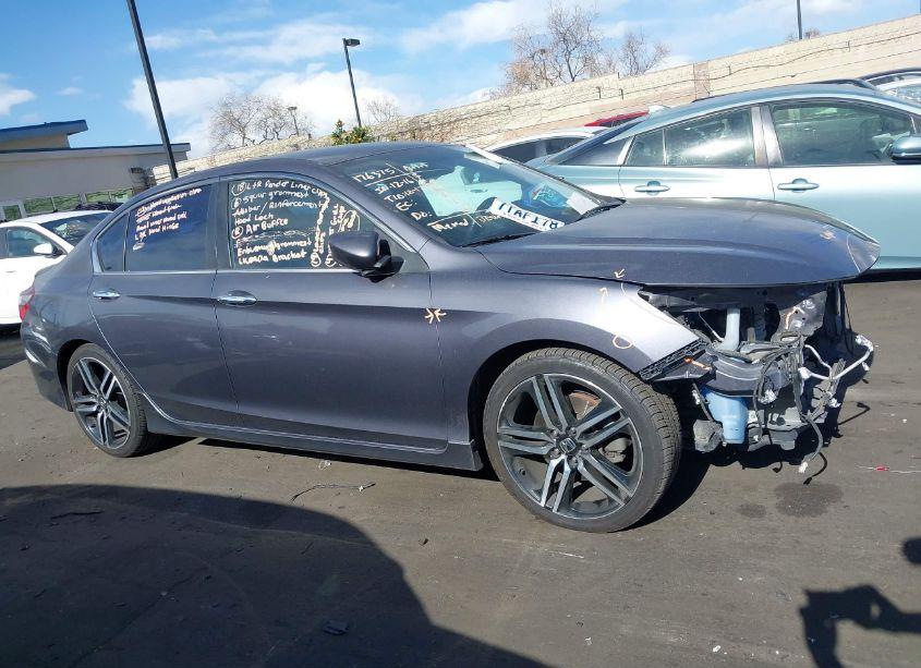 Photo 14 of 2016 Honda Accord SPORT (VIN 1HGCR2F55GA047287)